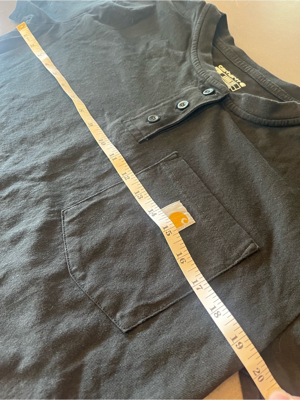 Small Carhartt Loose Fit Black Short-Sleeve Henley Pocket Tee - Picture 4 of 6